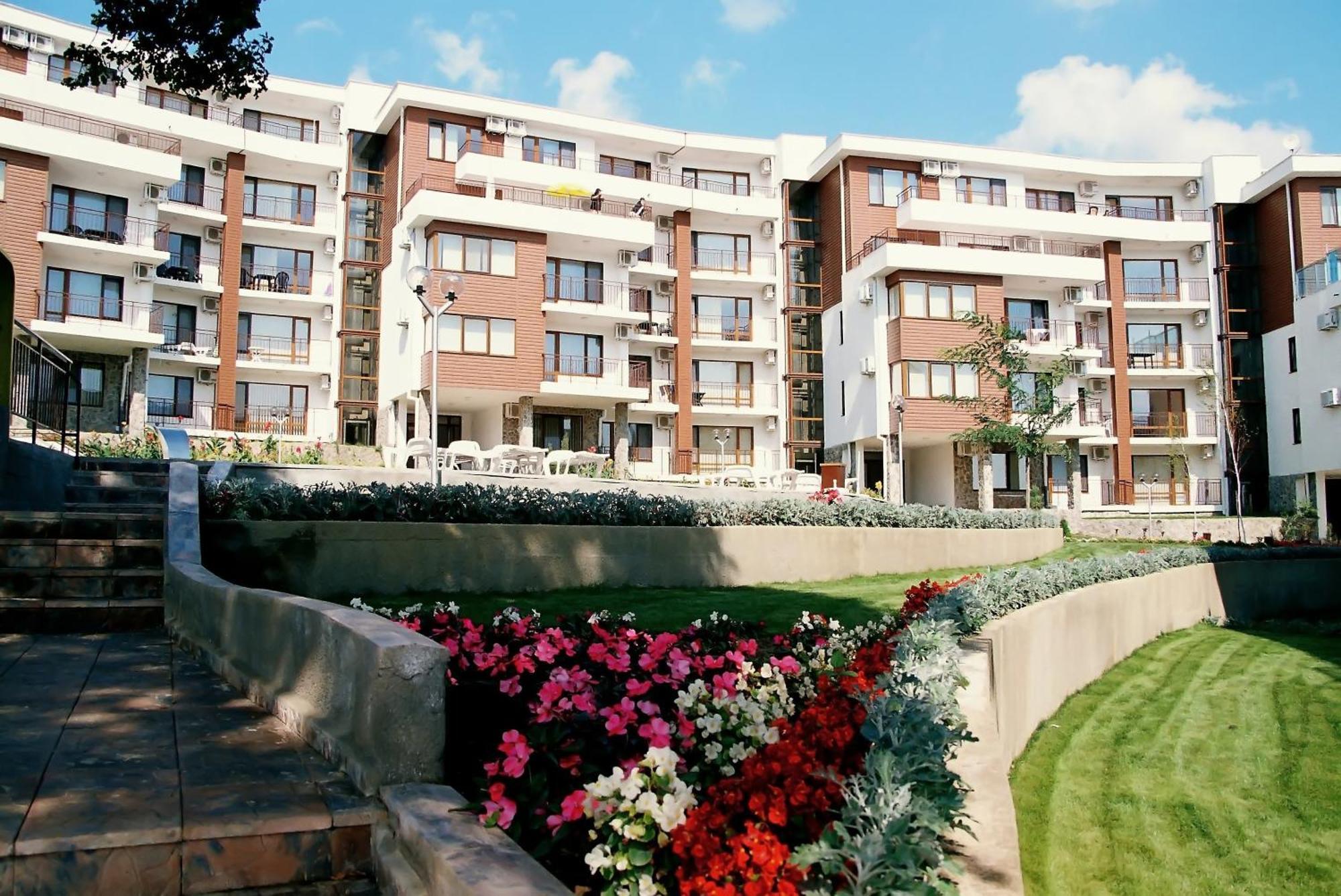 Messambria Beach Apartments Sveti Vlas Exterior photo