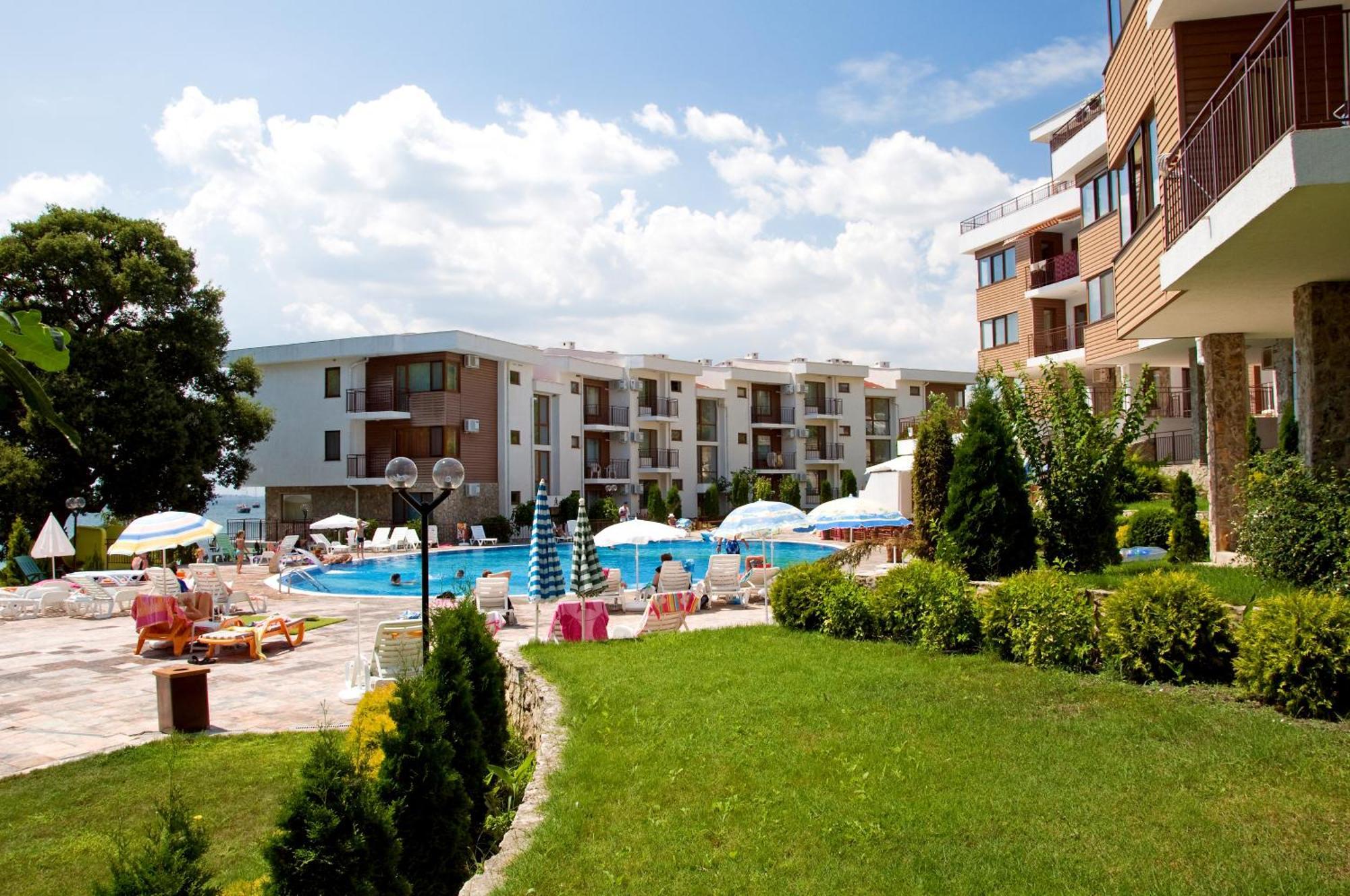 Messambria Beach Apartments Sveti Vlas Exterior photo