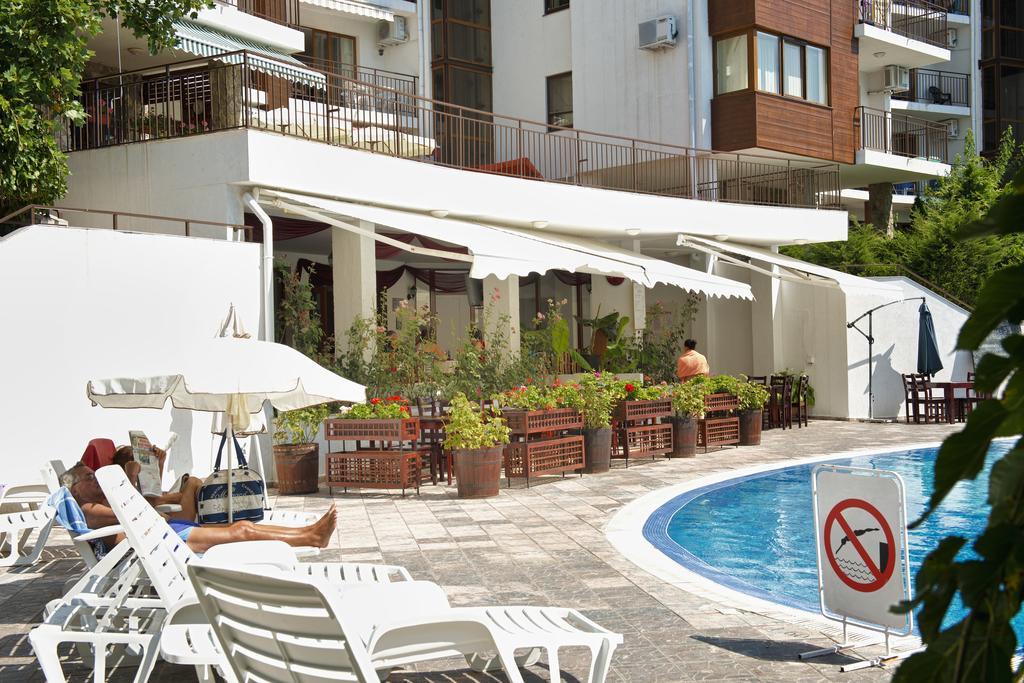 Messambria Beach Apartments Sveti Vlas Exterior photo